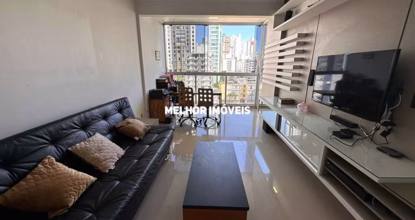 Apartamento com 03 Dormitórios Localizado no Centro de Balneário Camboriú-SC