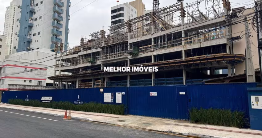 Maison Selenitá Residence - Apartamento á venda 2ª Quadra Mar com 02 Suítes + 02 Demi suítes no centro de Balneário Camboriú
