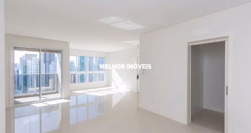 Hamptons Village - Apartamento Alto Padrão, 2ª Quadra Mar com 03 Suítes