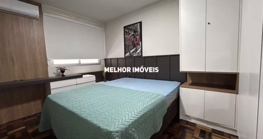 Acácias - Apartamento com 2 Dormitórios na Quadra do Mar no Centro Balneário Camboriú-SC