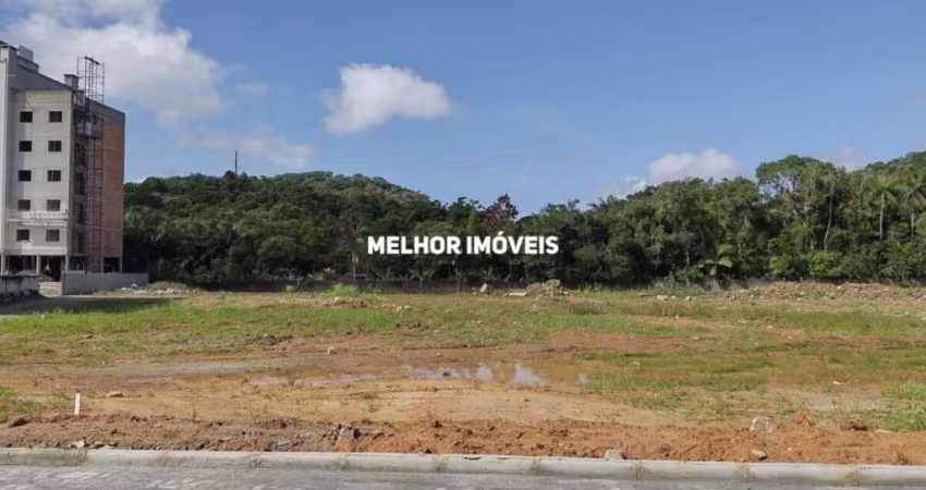 Terreno em  Camboriú com Viabilidade para 192 apartamentos o galpões.
