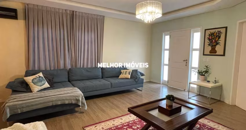 Recanto dos Pássaros - Casa Mobiliada á venda localizada na  VARZEA DO RANCHINHO em Camboriú/SC