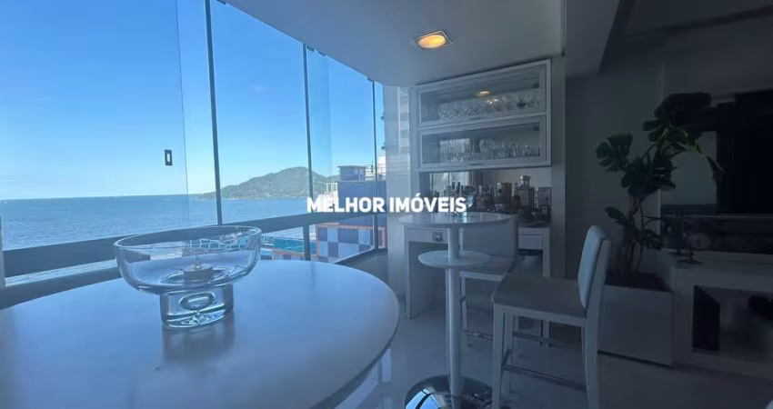 Locação Anual apartamento Frente Mar com 4 suítes localizado em Balneário Camboriú