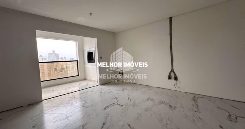 Apartamento com 2 suítes á venda no Edifício Paganini Tower no centro de Balneário Camboriú.