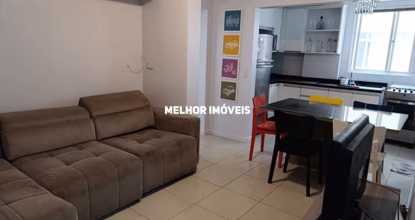 Juruá - Locação anual com 2 dormitórios e 1 vaga de garagem privativa, na Avenida Brasil em Balneário Camboriú