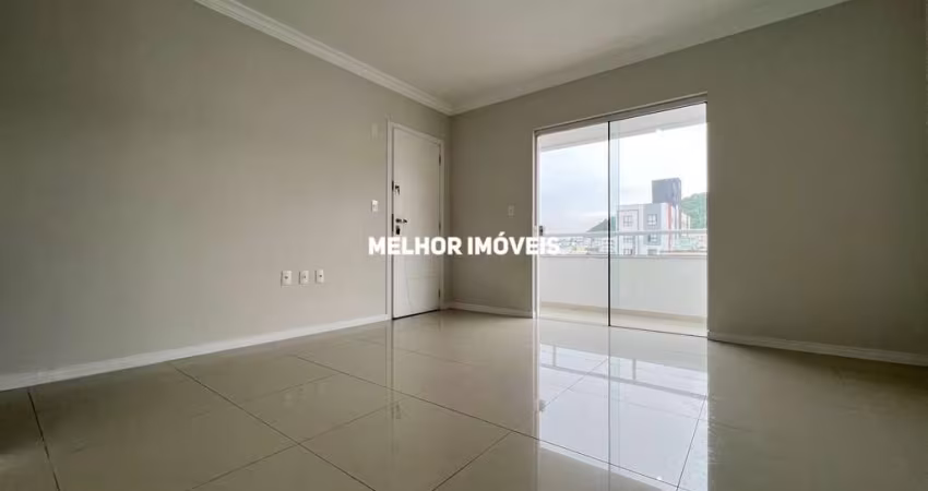 Locação Anual com 02 suítes no Bairro Nações em Balneário Camboriú - SC