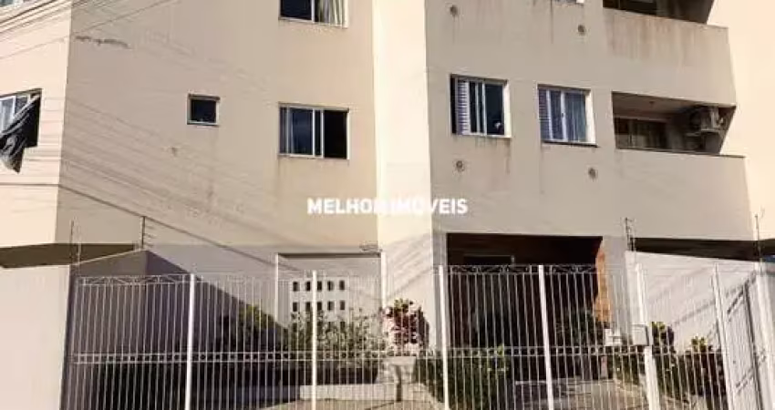 Costa leste - apartamento á venda com 2  dormitórios uma vaga de garagem privativa localizado em itapema.