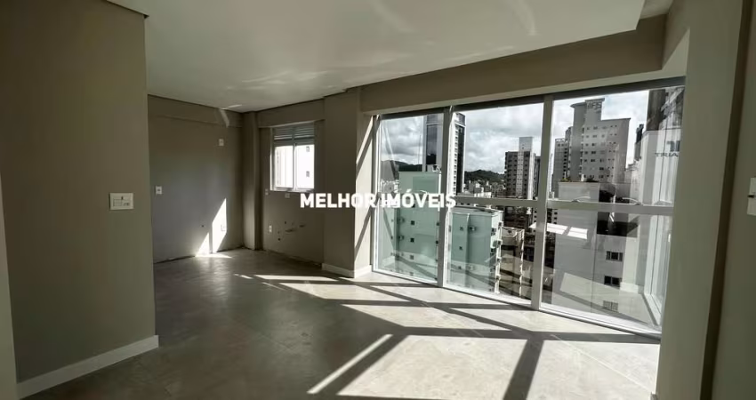 Granada - Apartamento à Venda com 02 Suítes Localizado na 2ª Quadra Mar de Balneário Camboriú - SC
