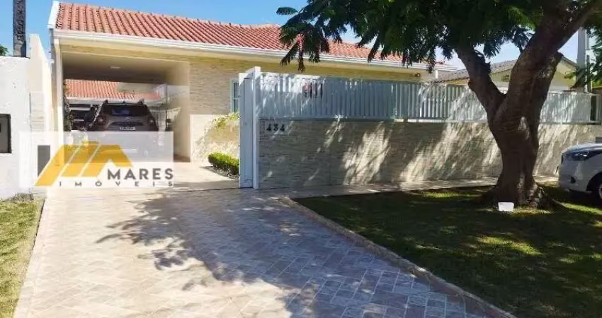 Casa à venda no bairro Pontal do Sul - Pontal do Paraná/PR