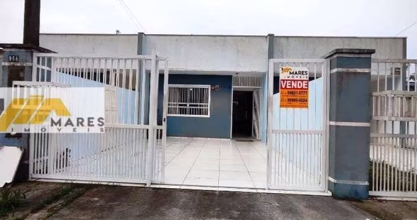 Casa à venda no bairro Praia de Leste - Pontal do Paraná/PR