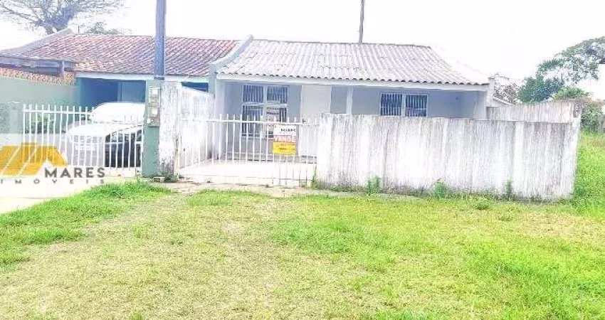 Casa à venda em Pontal do Paraná/PR