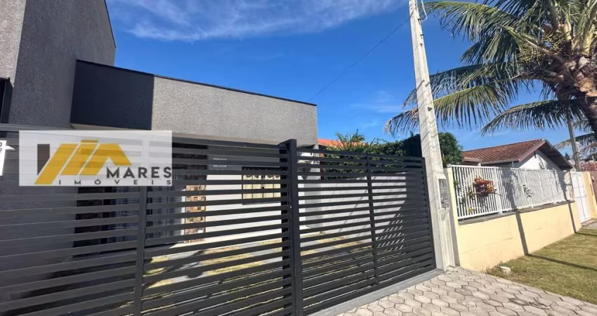 Casa à venda em Pontal do Paraná/PR