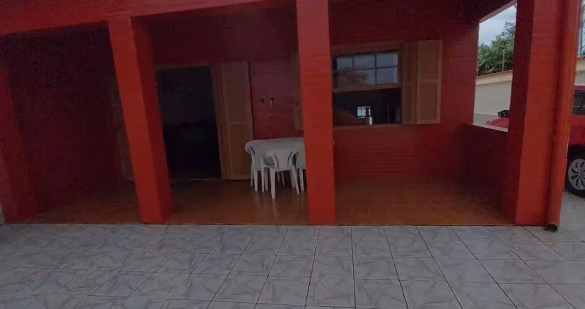 Casa lote inteiro em Itanhaem