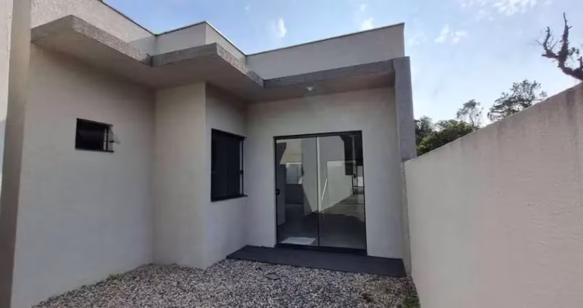 Casa com 1 suite + 1 quarto, churrasqueira no baln. são josé - itapoá sc.