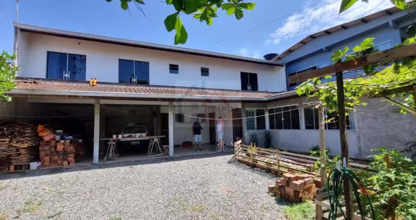 Sobrado com 3 quartos sendo 1 suite - Balneário Paese 1000 metros do mar