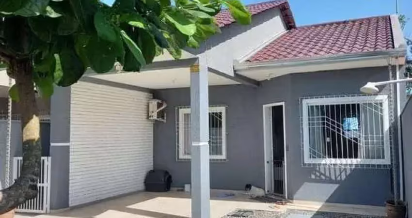 Linda casa no balneário paese apenas 900 metros da praia