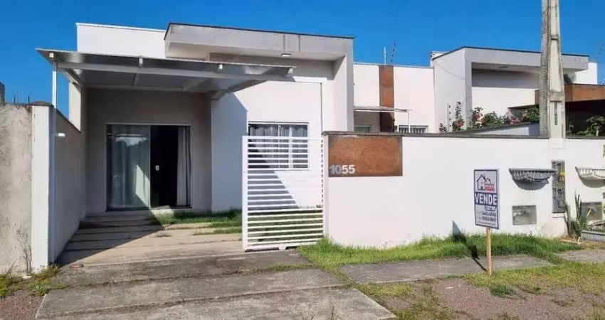 Casa a venda com 3 dormitórios sendo 1 suite em itapoá - balneário princesa do mar