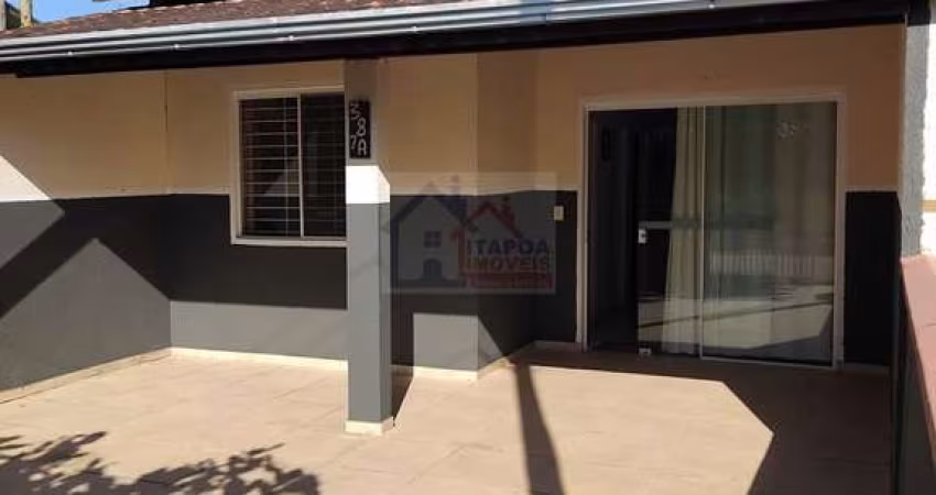 Casa à Venda com 3 quartos, 88m² - Praia das Palmeiras - 380m do mar