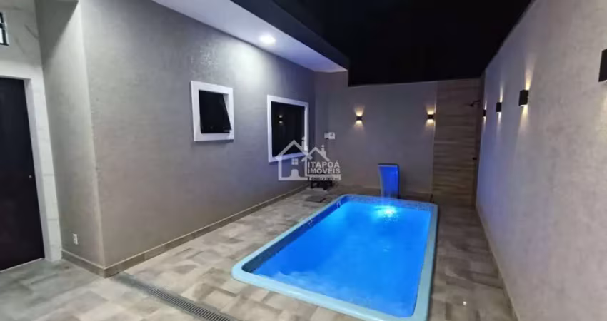 Casa com piscina alto padrão de acabamento no paese