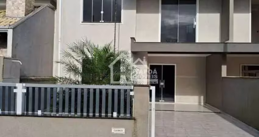 Casa com 3 quartos para alugar no Itapema do Norte, Itapoá 