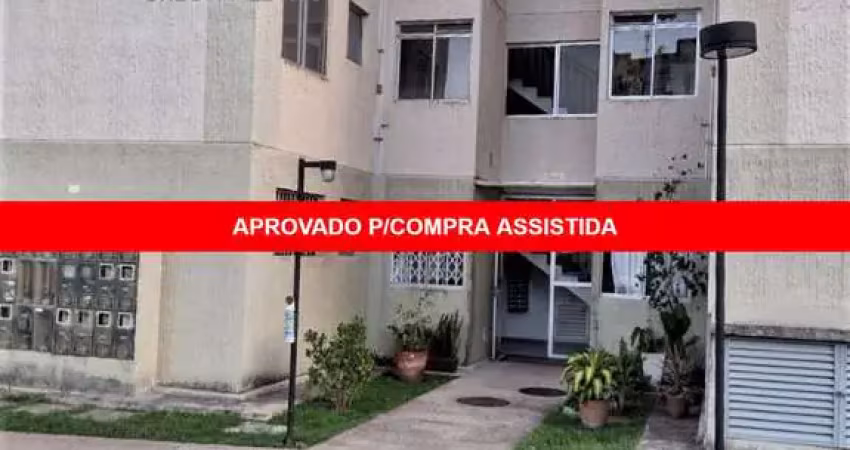 Apartamento à venda em Porto Alegre - Cavalhada: 2 quartos, 1 sala, 1 banheiro, 1 vaga de garagem - 40,00 m² de área.