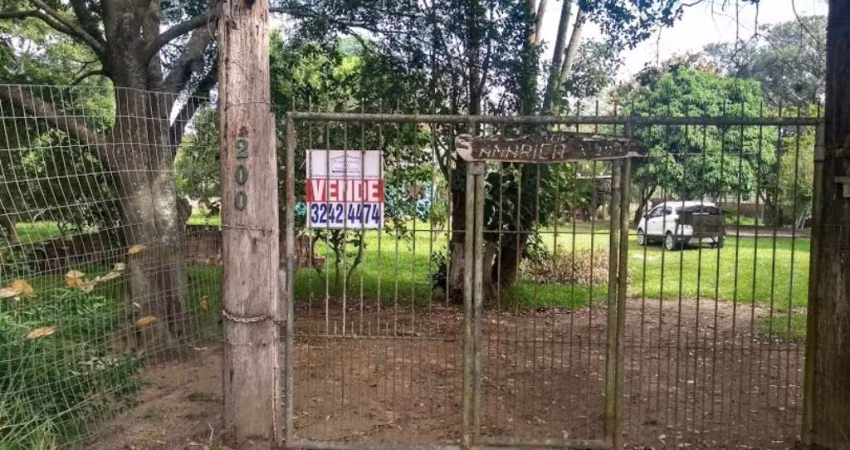 Imperdível Sítio à Venda em Porto Alegre-RS, Bairro Lami! 4 Quartos, 1 Suíte, 2 Salas, 3 Banheiros, 2 Vagas, 20.000m².
