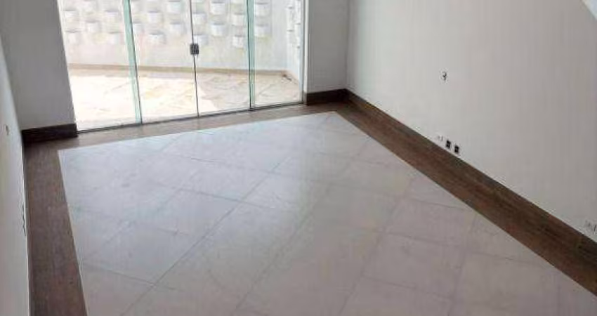 Sobrado novo com 3 dormitórios à venda, 220 m² por R$ 1.275.000 - Saúde - São Paulo/SP
