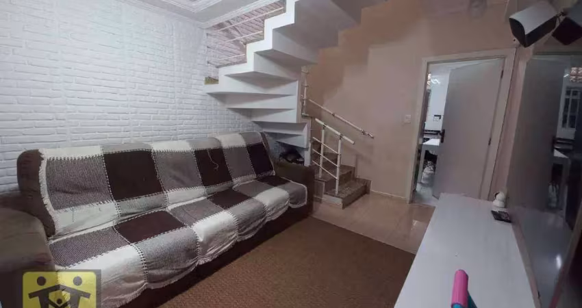 Sobrado 850m metrô santos-imigrantes 3 dorms sendo 2 suítes