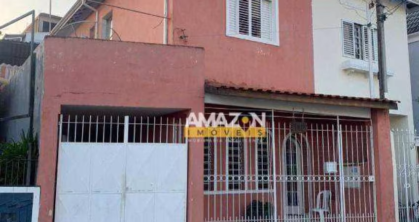 Sobrado com 3 dormitórios à venda, 119 m² por R$ 509.000,00 - Centro - Taubaté/SP