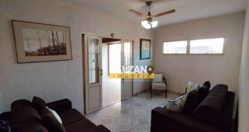 Casa com 3 dormitórios à venda, 150 m² por R$ 730.000,00 - Vila Nossa Senhora das Graças - Taubaté/SP
