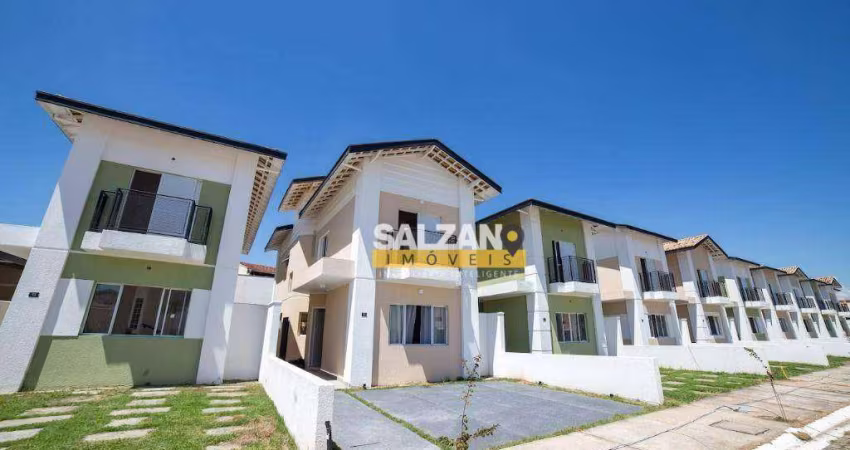 Sobrado com 3 dormitórios à venda, 150 m² por R$ 435.000,00 - Vila São Geraldo - Taubaté/SP
