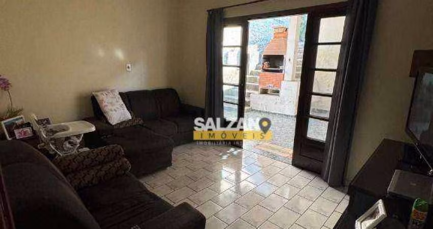 Casa com 3 dormitórios à venda, 250 m² por R$ 742.000,00 - Jardim Baronesa - Taubaté/SP