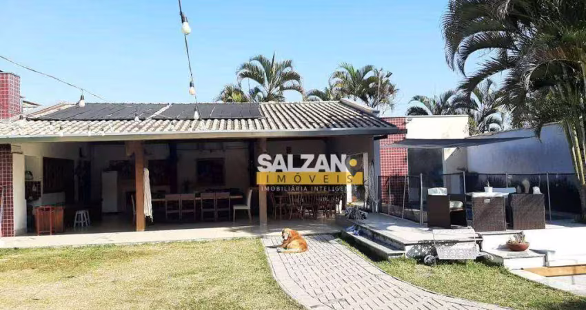 Casa com 8 dormitórios à venda, 502 m² por r$ 2.500.000,00 - bairro dos guedes - tremembé/sp