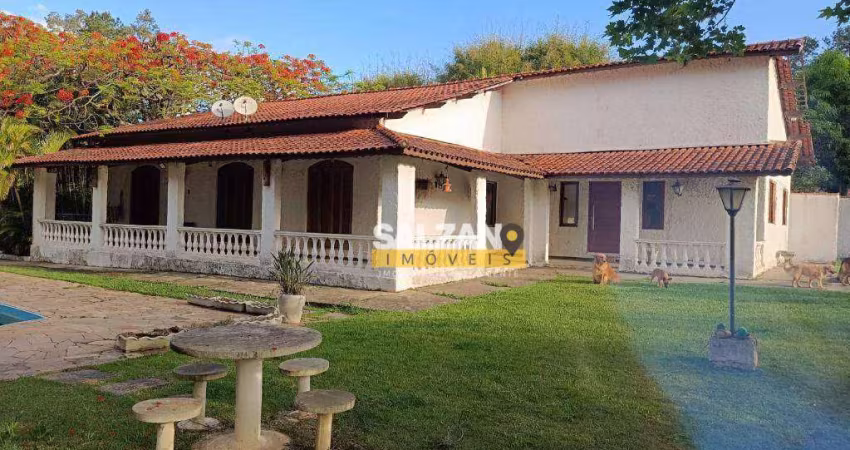 Casa com 5 dormitórios, 285 m² - venda por R$ 3.500.000,00 ou aluguel por R$ 7.500,00/mês - Chácaras Cataguá - Taubaté/SP