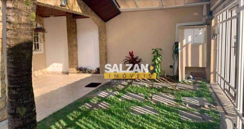 Casa com 3 dormitórios à venda, 170 m² por R$ 827.000 - Jardim Independência - Taubaté/SP