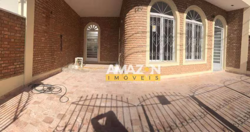 Sobrado com 6 dormitórios à venda, 300 m² por r$ 698.000,00 - centro - taubaté/sp