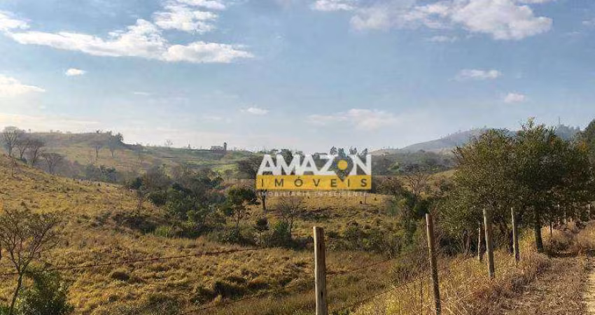 Área à venda, 363000 m² por R$ 2.904.000,00 - Barreiro - Taubaté/SP