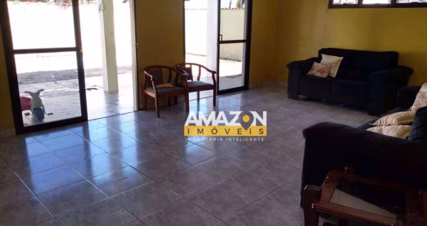 Casa com 4 dormitórios à venda, 260 m² por R$ 1.300.000,00 - Loteamento Eldorado - Tremembé/SP
