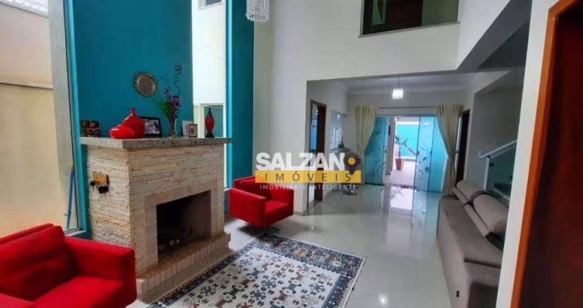 Sobrado com 3 dormitórios à venda, 212 m² por R$ 1.166.000,00 - Campos do Conde Louvre - Tremembé/SP