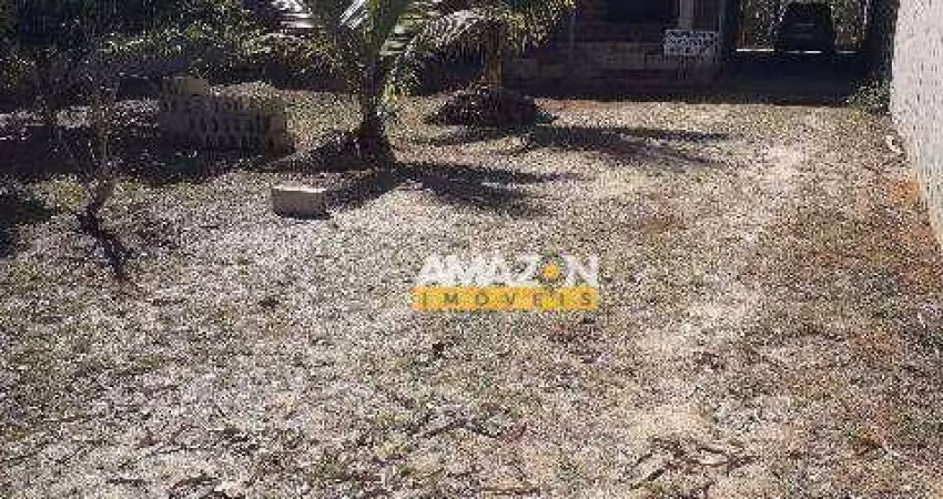 Chácara com 3 dormitórios à venda, 810 m² por R$ 370.000,00 - Pinheirinho - Taubaté/SP