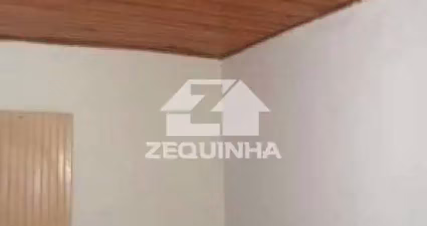 Casa com 1 quarto para alugar no Umuarama, Osasco 