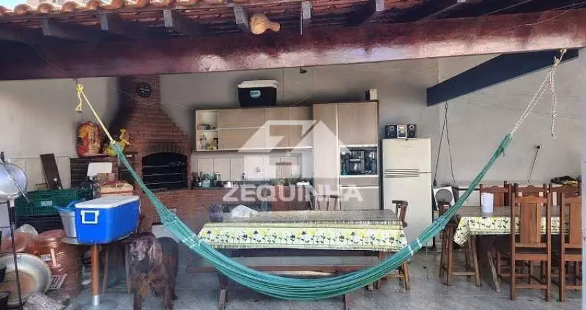 Casa com 4 quartos à venda na Vila Yara, Osasco 
