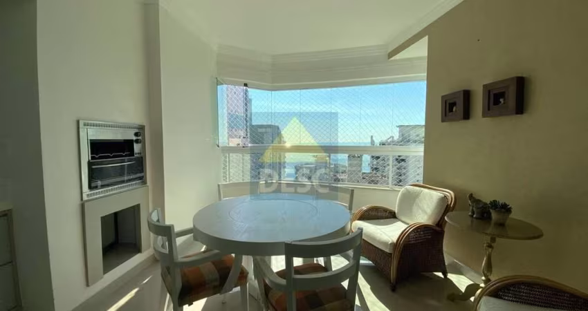 Apartamento Quadra Mar com 03 suítes mobiliado para locação anual Ed. Grand Royale