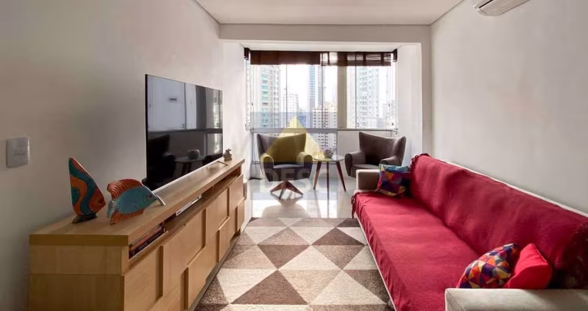Apartamento Andar Alto à Venda no Edifício Saint Tropez Frente Mar em Balneário Camboriú