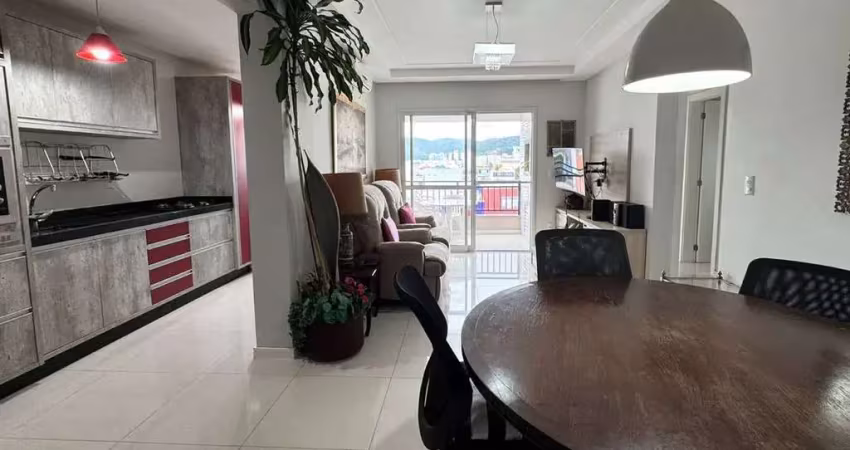Apartamento semi mobiliado à venda no ed. turmalina em balneário camboriú