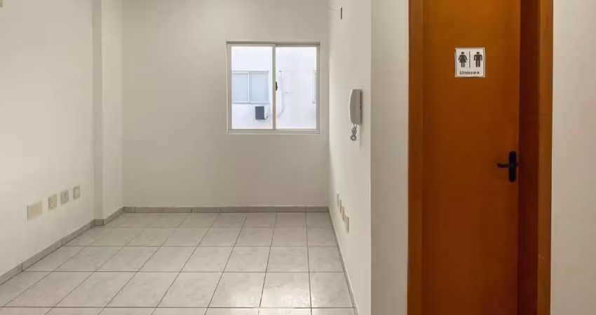 Sala comercial para locação na rua dinamarca em balneário camboriú