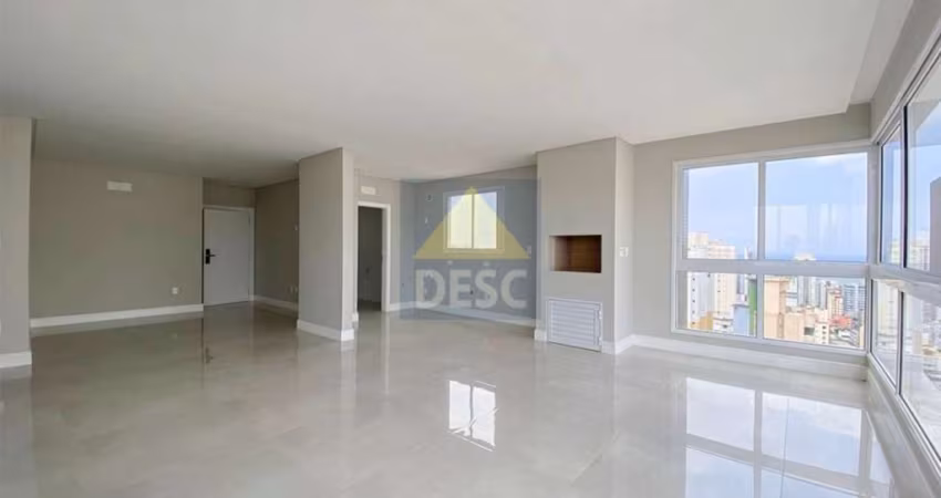 Apartamento à venda no Edifício Biarritz em Balneário Camboriú
