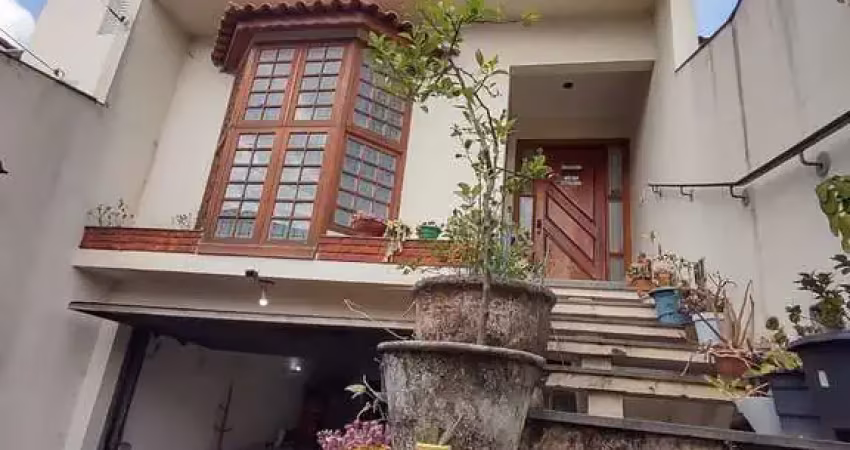 Casa com 4 quartos à venda na Rua Adolfo Kurt Boehm, Jardim Centenário, São Paulo