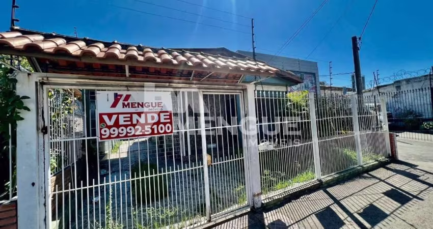 Casa com 2 quartos à venda na Vinte Um de Abril, 202, Sarandi, Porto Alegre