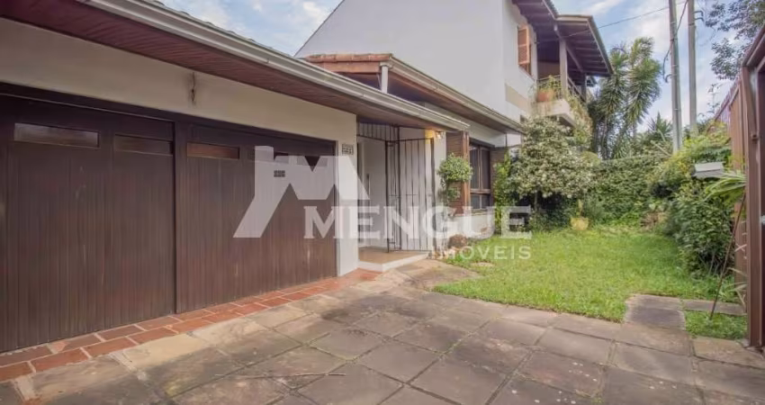 Casa com 4 quartos à venda na Rua Araponga, 233, Chácara das Pedras, Porto Alegre